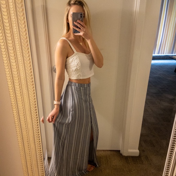 Hollister Dresses & Skirts - STRIPED HOLLISTER MAXI SKIRT